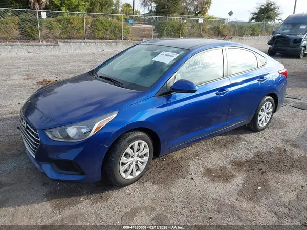 3KPC24A64NE178963 2022 HYUNDAI ACCENT - Image 2