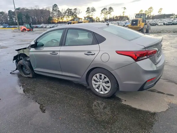 3KPC24A64NE179322 2022 HYUNDAI ACCENT - Image 2