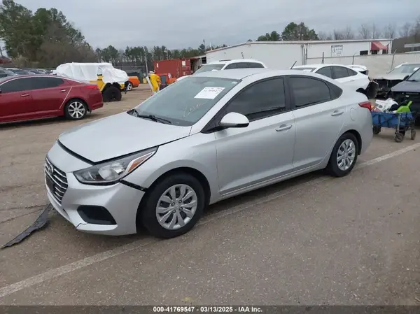 3KPC24A64NE179692 2022 HYUNDAI ACCENT - Image 2
