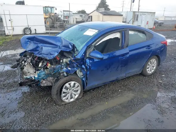3KPC24A64NE184942 2022 HYUNDAI ACCENT - Image 2