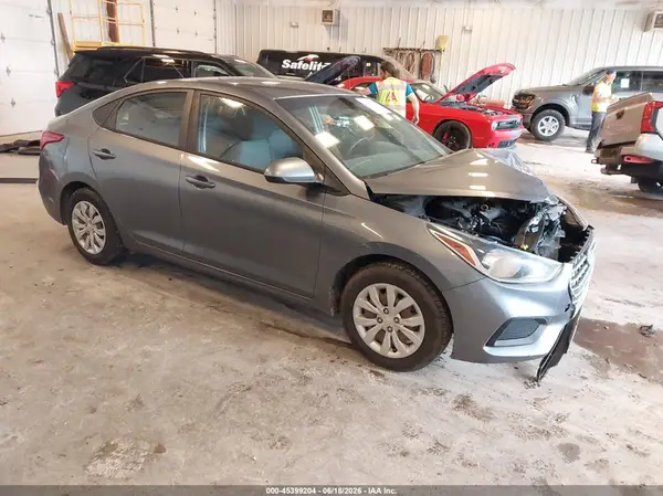 3KPC24A65LE095930 2020 HYUNDAI ACCENT - Image 1