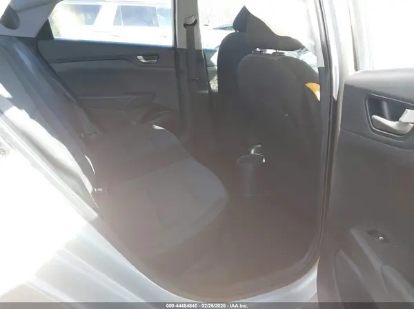 3KPC24A65LE104531 2020 HYUNDAI ACCENT - Image 8