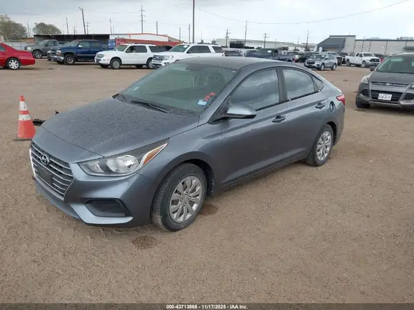 3KPC24A65LE108451 2020 HYUNDAI ACCENT - Image 2