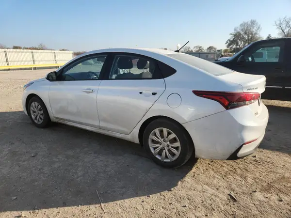 3KPC24A65LE110054 2020 HYUNDAI ACCENT - Image 2