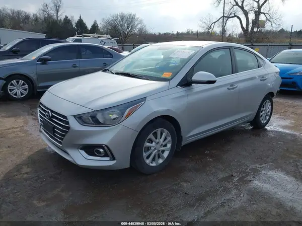 3KPC24A65LE110121 2020 HYUNDAI ACCENT - Image 2