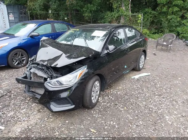 3KPC24A65LE115173 2020 HYUNDAI ACCENT - Image 2
