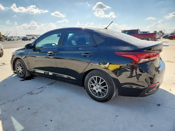 3KPC24A65LE120888 2020 HYUNDAI ACCENT - Image 2