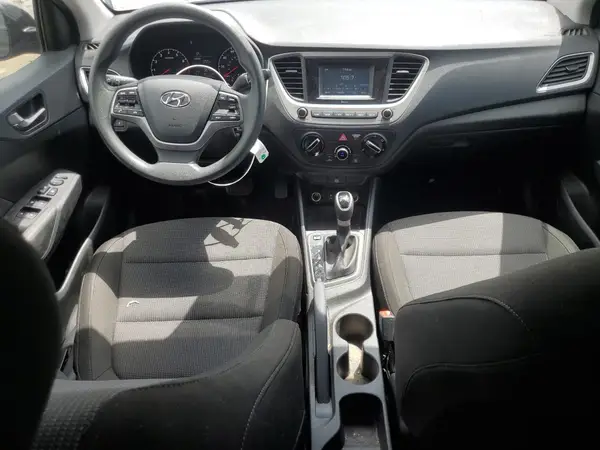 3KPC24A65LE121586 2020 HYUNDAI ACCENT - Image 8