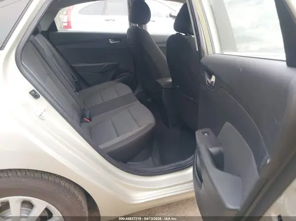 3KPC24A65LE122947 2020 HYUNDAI ACCENT - Image 8