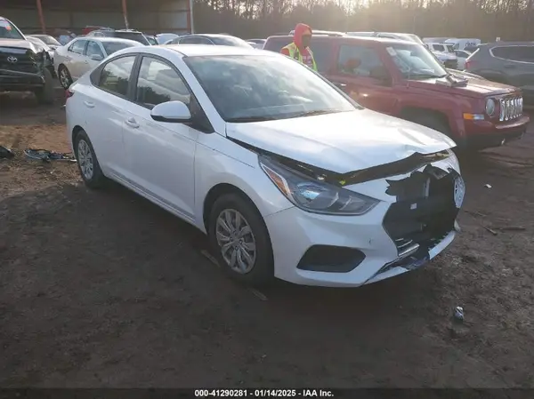 3KPC24A65LE126125 2020 HYUNDAI ACCENT - Image 1