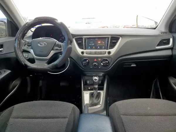 3KPC24A65LE126822 2020 HYUNDAI ACCENT - Image 8
