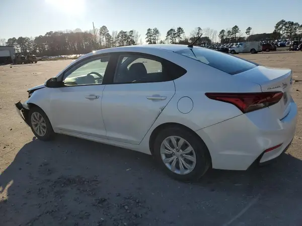 3KPC24A65ME128541 2021 HYUNDAI ACCENT - Image 2
