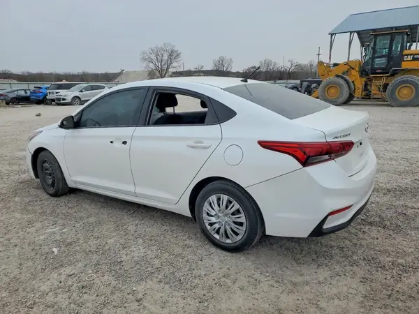 3KPC24A65ME131469 2021 HYUNDAI ACCENT - Image 2