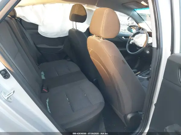 3KPC24A65ME140432 2021 HYUNDAI ACCENT - Image 8