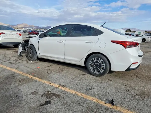 3KPC24A65ME153116 2021 HYUNDAI ACCENT - Image 2