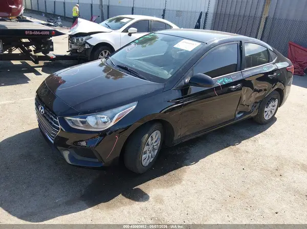 3KPC24A65NE164053 2022 HYUNDAI ACCENT - Image 2