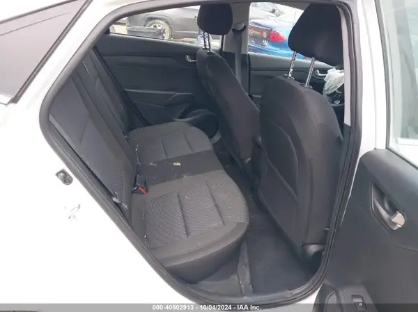 3KPC24A65NE173724 2022 HYUNDAI ACCENT - Image 8