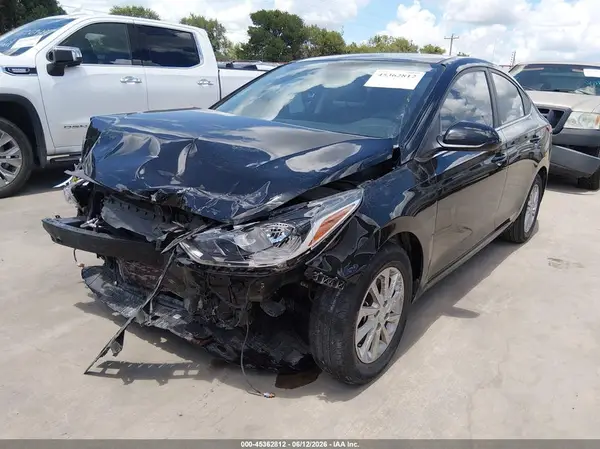 3KPC24A65NE179751 2022 HYUNDAI ACCENT - Image 2