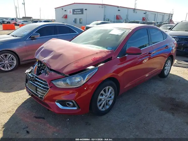 3KPC24A65NE187462 2022 HYUNDAI ACCENT - Image 2