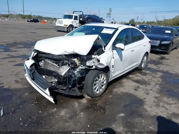 3KPC24A65NE189938 2022 HYUNDAI ACCENT - Image 2