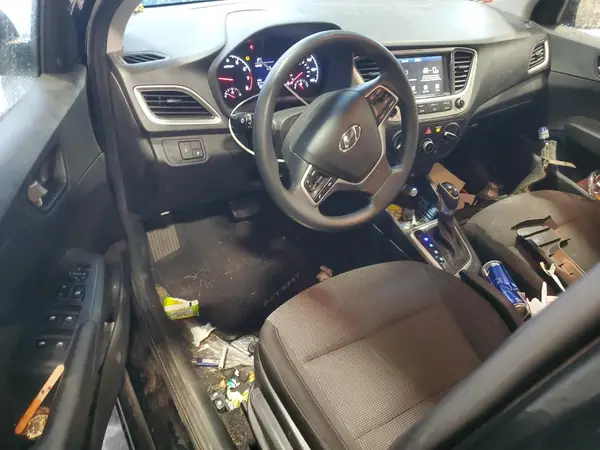 3KPC24A66LE098240 2020 HYUNDAI ACCENT - Image 8