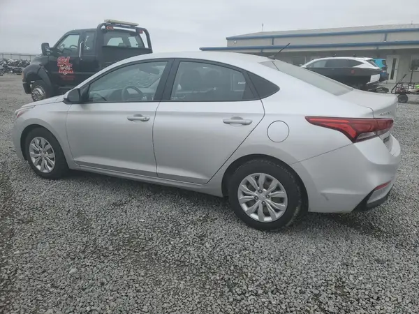 3KPC24A66LE100911 2020 HYUNDAI ACCENT - Image 2