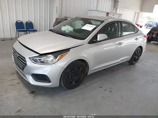 3KPC24A66LE104554 2020 HYUNDAI ACCENT - Image 2