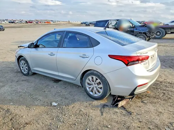 3KPC24A66LE105087 2020 HYUNDAI ACCENT - Image 2
