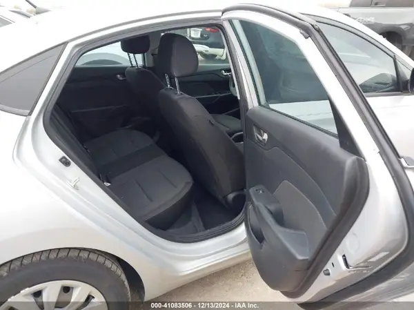 3KPC24A66LE107874 2020 HYUNDAI ACCENT - Image 8