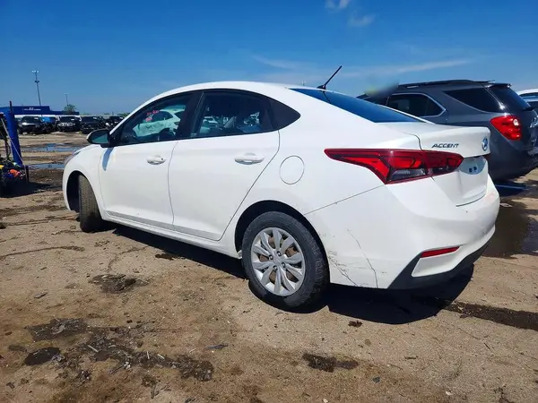3KPC24A66LE113948 2020 HYUNDAI ACCENT - Image 2