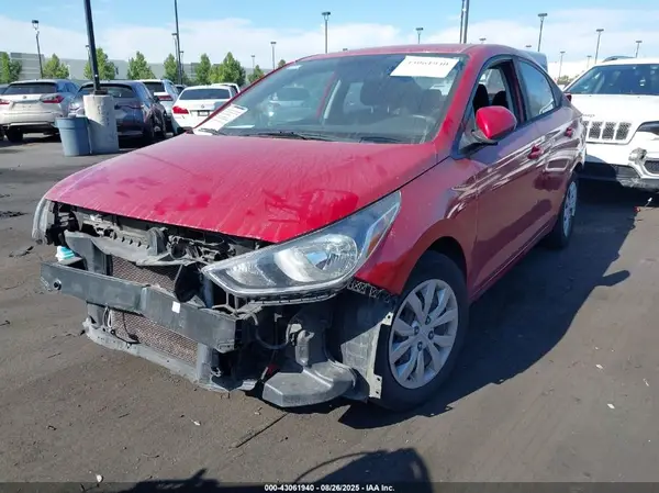 3KPC24A66LE114369 2020 HYUNDAI ACCENT - Image 2