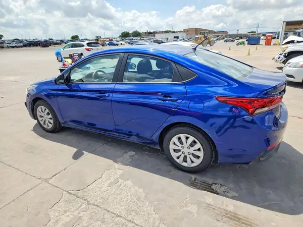 3KPC24A66LE118325 2020 HYUNDAI ACCENT - Image 2