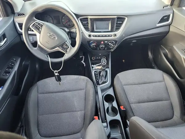 3KPC24A66LE120317 2020 HYUNDAI ACCENT - Image 8