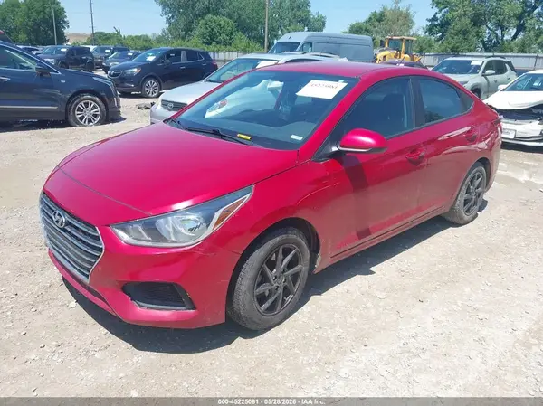 3KPC24A66LE120768 2020 HYUNDAI ACCENT - Image 2