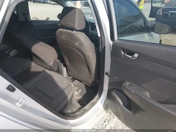 3KPC24A66LE120852 2020 HYUNDAI ACCENT - Image 8