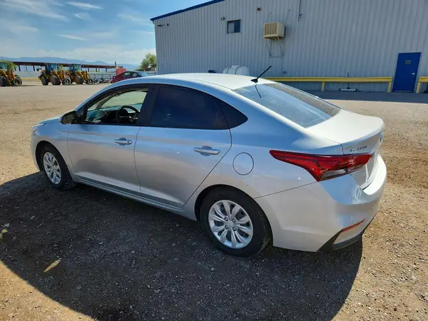 3KPC24A66ME131769 2021 HYUNDAI ACCENT - Image 2