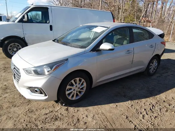 3KPC24A66ME135269 2021 HYUNDAI ACCENT - Image 2