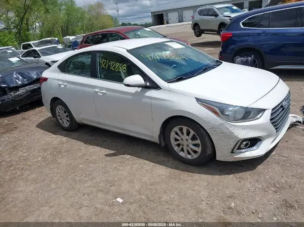 3KPC24A66ME137023 2021 HYUNDAI ACCENT - Image 1