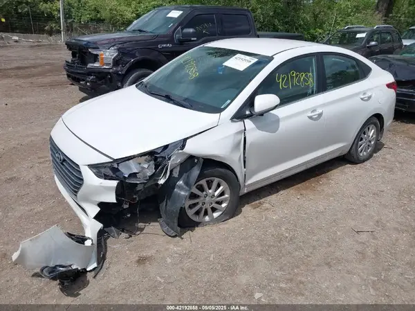 3KPC24A66ME137023 2021 HYUNDAI ACCENT - Image 2