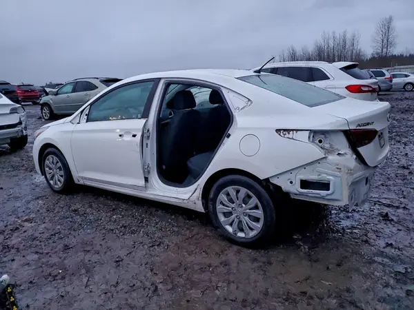 3KPC24A66ME137569 2021 HYUNDAI ACCENT - Image 2
