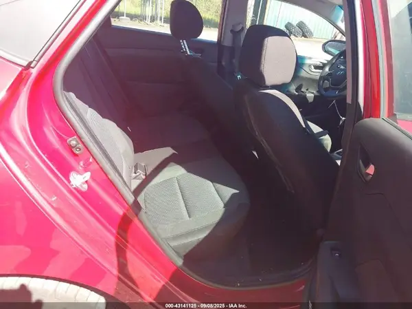 3KPC24A66ME139371 2021 HYUNDAI ACCENT - Image 8