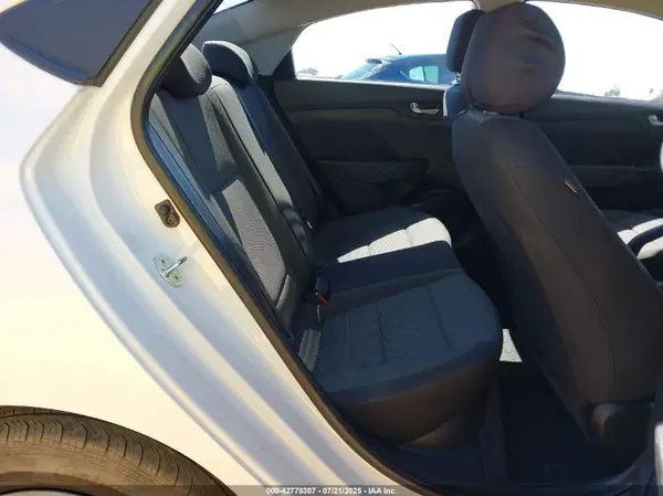 3KPC24A66ME141119 2021 HYUNDAI ACCENT - Image 8