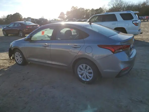 3KPC24A66ME141458 2021 HYUNDAI ACCENT - Image 2