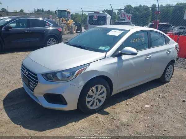 3KPC24A66ME145347 2021 HYUNDAI ACCENT - Image 2