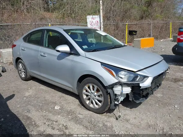 3KPC24A66ME146496 2021 HYUNDAI ACCENT - Image 1