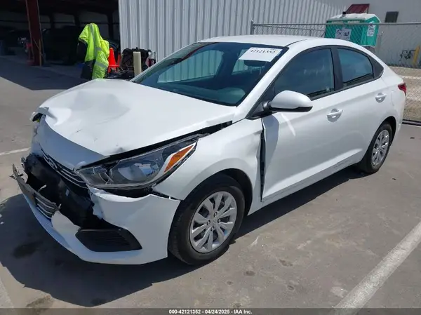3KPC24A66ME153125 2021 HYUNDAI ACCENT - Image 2