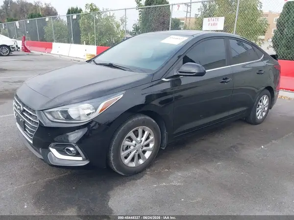 3KPC24A66NE158178 2022 HYUNDAI ACCENT - Image 2