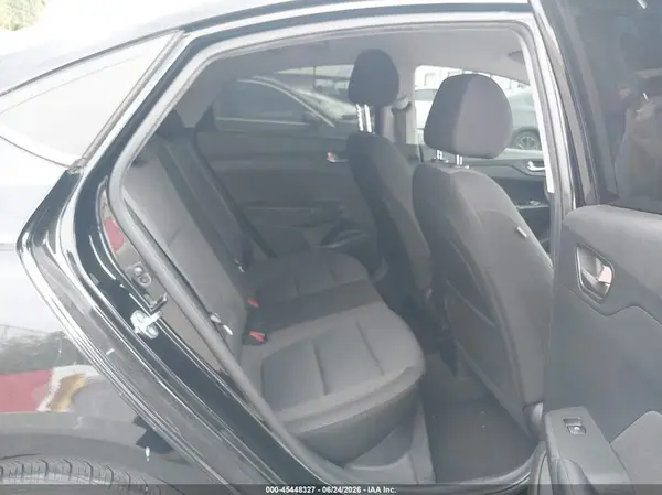 3KPC24A66NE158178 2022 HYUNDAI ACCENT - Image 8