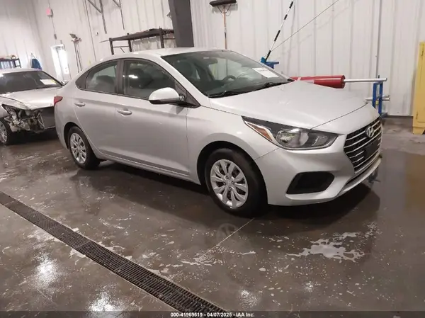 3KPC24A66NE163753 2022 HYUNDAI ACCENT - Image 1