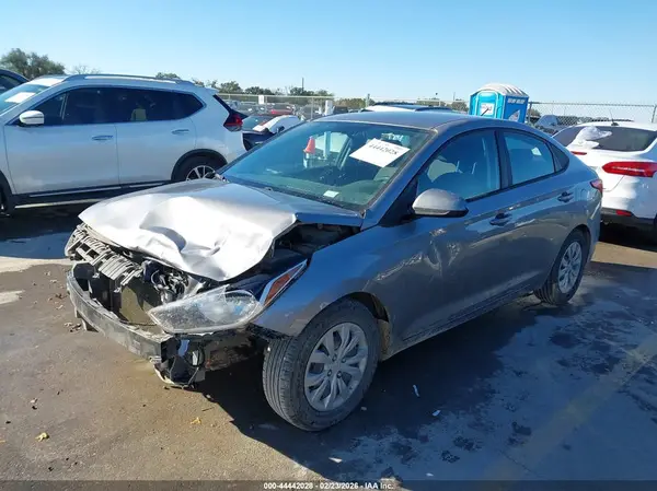 3KPC24A66NE186658 2022 HYUNDAI ACCENT - Image 2